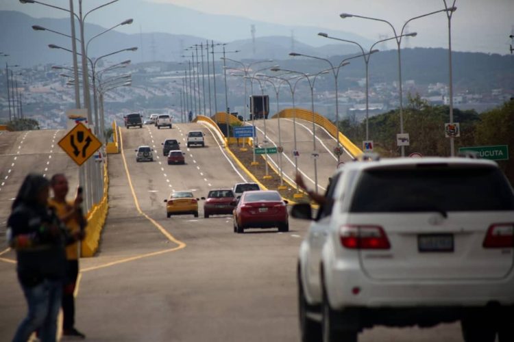 Hasta el 6 de enero de 2023 habrá paso libre hacia Venezuela y Colombia. Fotos: Carlos Eduardo Ramírez