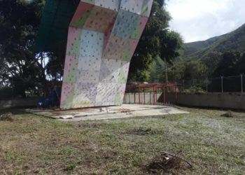 En riesgo de colapso módulo de escalada del velódromo por indiferencia gubernamental