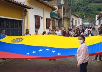 Docentes zedeños también defendieron sus derechos laborales este lunes 9 de enero