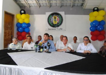 Carlos Prosperi en Trujillo: Rechazamos la violencia, el que está agrediendo, está mal