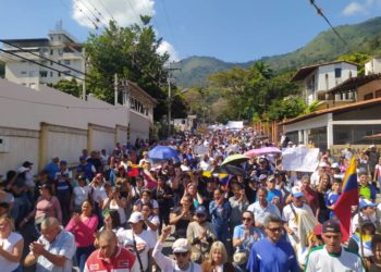 Trujillo | Educadores continúan en la lucha por salarios dignos