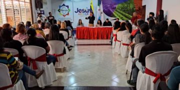 Alcalde de Mérida anunció revisión del contrato colectivo de docentes municipales