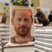 Las memorias del príncipe Enrique inundan las librerías del Reino Unido