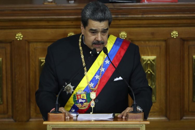 Imagen del pasado 12 de enero del presidente de Venezuela, Nicolás Maduro, ofrece un discurso ante la Asamblea Nacional durante una rendición de cuentas sobre su Gobierno en el año 2022 en Caracas (Venezuela). EFE/ Miguel Gutiérrez
