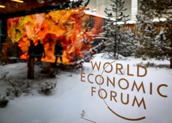 Davos | La mayoría de los líderes del sector privado global proyectan una recesión en 2023