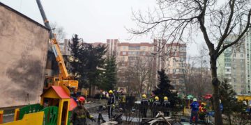 Muere el ministro ucraniano del Interior tras estrellarse helicóptero en Kiev