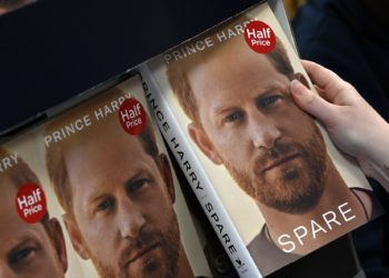 El libro del príncipe Enrique, número 1 de ventas en todo el mundo