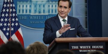 EE.UU. se seguirá coordinando con Guaidó y otros líderes similares de Venezuela