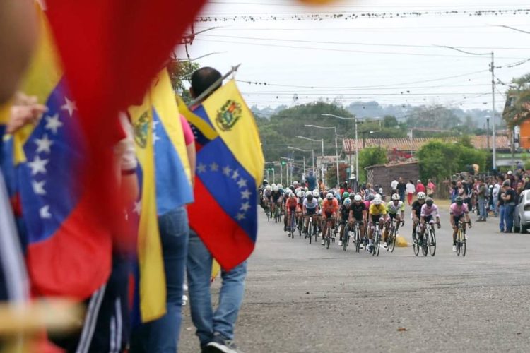 Ocho etapas tendrán la edición 58 de la Vuelta al Táchira en Bicicleta. Fotos: Carlos Eduardo Ramírez