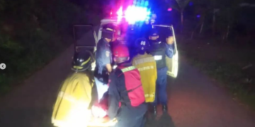 Abusan sexualmente de una mujer y la dejan abandonada en una cuneta 