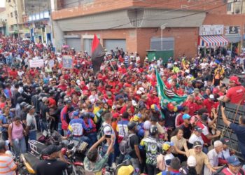 Gobernador negó que trabajadores públicos asistieran obligados a marcha chavista del 23 de enero  