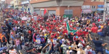 Gobernador negó que trabajadores públicos asistieran obligados a marcha chavista del 23 de enero  