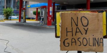 Descontento: Largas colas a la espera de combustible en Boconó