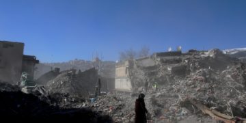 Una semana después, Siria empieza su largo camino hacia la recuperación