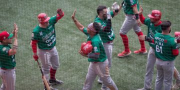 México vence a República Dominicana en su debut en la Serie del Caribe