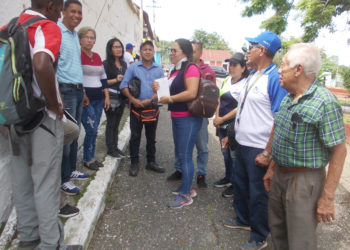 Padres y docentes deben coincidir en ideas y procedimientos aplicables en las instituciones escolares
