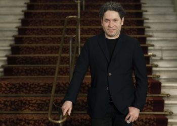 Gustavo Dudamel dirigirá la Filarmónica de Nueva York a partir de 2026