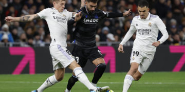 Ancelotti sorprende con un centro del campo inédito