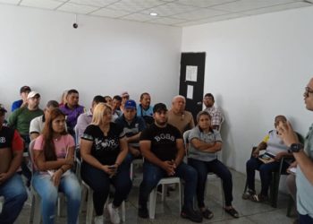 Comerciantes de Sabana de Mendoza se reunieron con alcalde de Sucre