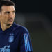 Scaloni renueva como técnico de la selección argentina hasta 2026