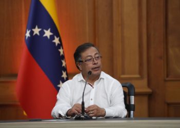 Organizaciones venezolanas piden a Petro intervenir ante una ley que regula a las ONG