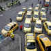 Taxistas protestan en Colombia contra el alza de combustible y transporte ilegal