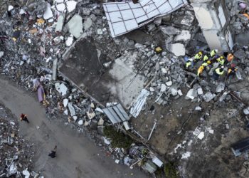 Más de 6.000 muertos y 30.000 heridos por los terremotos en Turquía y Siria