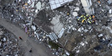 Más de 6.000 muertos y 30.000 heridos por los terremotos en Turquía y Siria