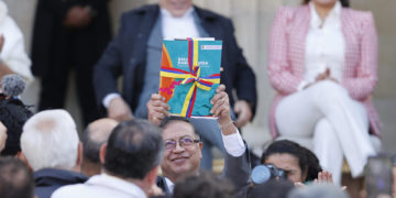 El Gobierno colombiano presenta su reforma de salud para llevar la atención a toda Colombia