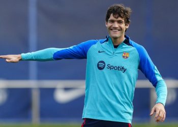 Marcos Alonso y Alba, titulares en el Barcelona; vuelve Casemiro en el United