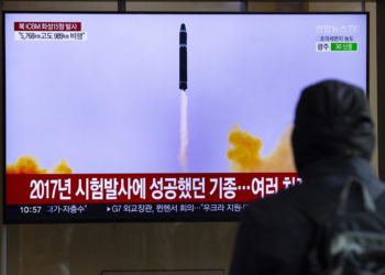Corea del Sur y EEUU replican a Pionyang con maniobras de bombarderos B-1