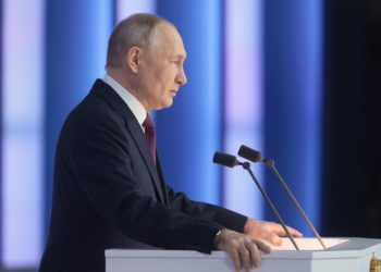 Putin acusa a la OTAN de complicidad con los crímenes del «régimen de Kiev»
