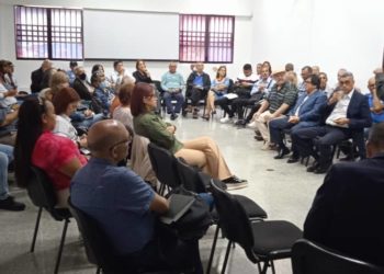 Conversatorio en Ateneo: Valera mantiene muchas de sus ventajas iniciales