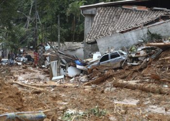 Brasil busca sobrevivientes del temporal con 40 muertos y 2.500 evacuados