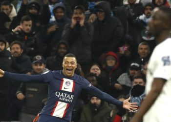 Mbappe iguala a Cavani como el máximo goleador del PSG con 200 goles