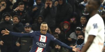 Mbappe iguala a Cavani como el máximo goleador del PSG con 200 goles