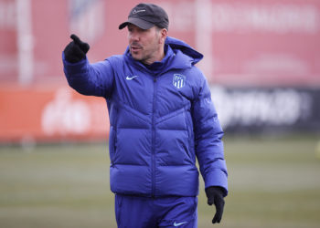 Simeone, Molina, Reinildo y Kondogbia, al borde de la sanción por 5 amarillas