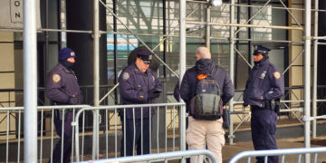 La Policía de Nueva York desmantela una protesta de inmigrantes venezolanos