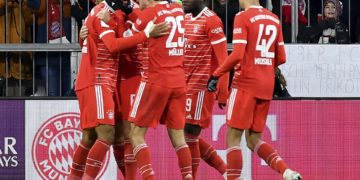 3-0. El Bayern recupera el liderato con un golpe de autoridad