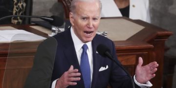 Biden pide al Congreso facilitar la vía a la ciudadanía a los «soñadores»