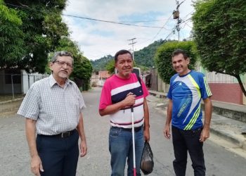 Hidroandes atendió botes de agua en el sector Los Manguitos