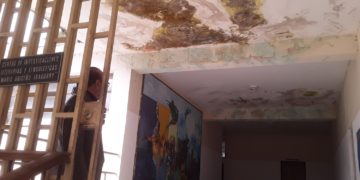 Agoniza Casa Carmona del Nurr