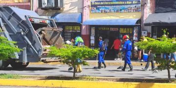 Alcaldía de Valera garantizó limpieza de avenida Bolívar luego del desfile de Carnaval 