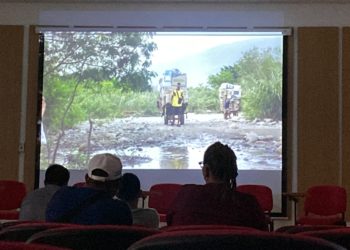Especial/ “Tejiendo entre fronteras” revive dificultades  de colombianos deportados de Venezuela en 2015