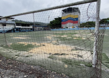 Táchira/ Mal estado de cancha en Puente Real  ha generado fracturas a deportistas