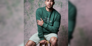 Rogelio Yajure, el venezolano que triunfa en Ecuador como modelo de publicidad