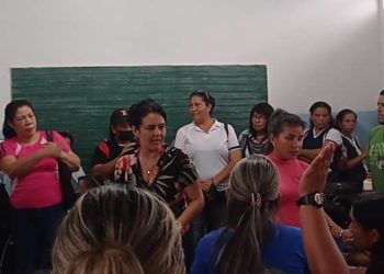 Situación irregular en la Escuela «Monseñor Arias Blanco» tras negativa de directora de atender a representantes