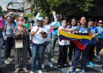 Docentes de Valera afirman que se unirían a la Hora 0 si no reciben respuestas a las protestas de calle