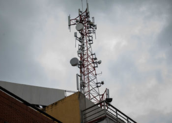 La radio, un medio tradicional herido de muerte en Venezuela