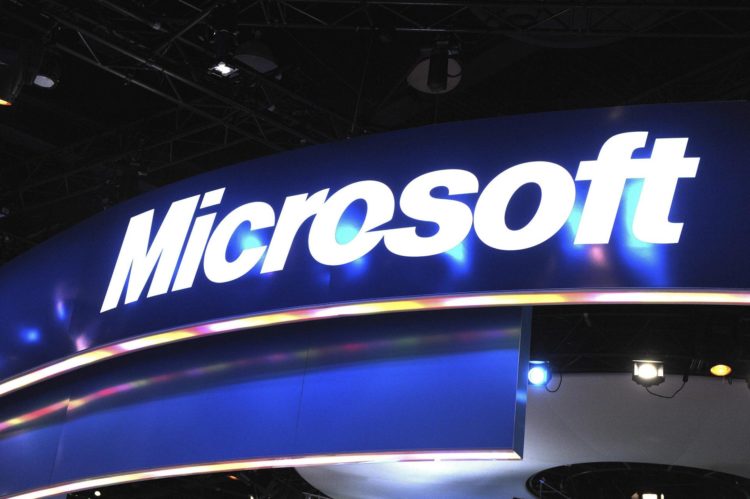 Fotografía de archivo que muestra el logotipo de Microsoft, en una fotografía de archivo. EFE/Andrew Gombert